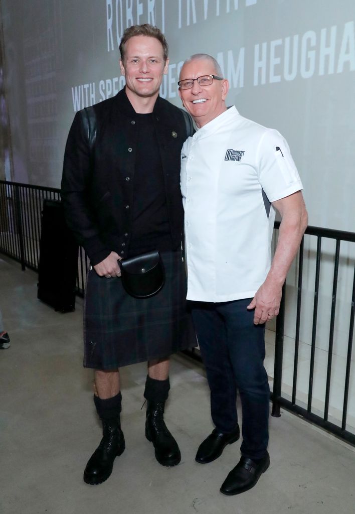 Sam Heughan e o chef Robert Irvine 