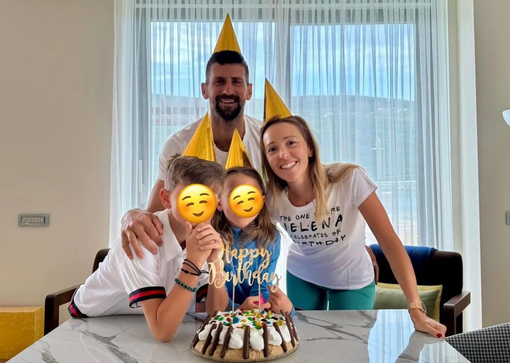 Novak Djokovic with his wife and kids and birthday cake