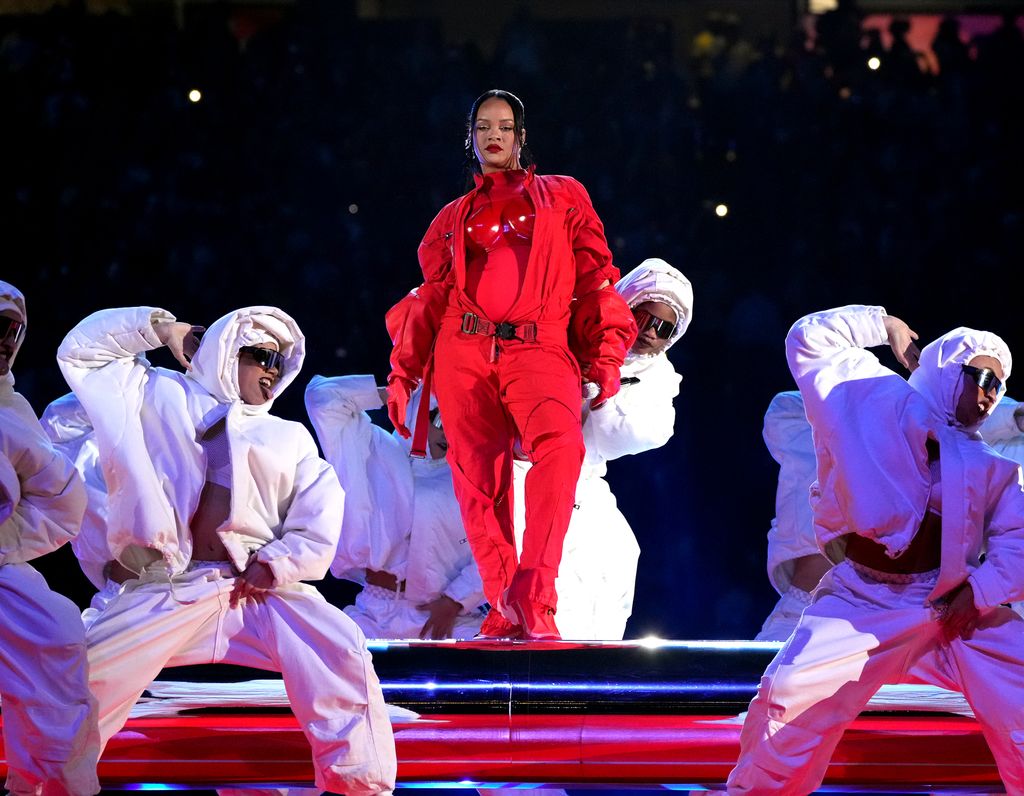 super bowl lvii halftime show rihanna