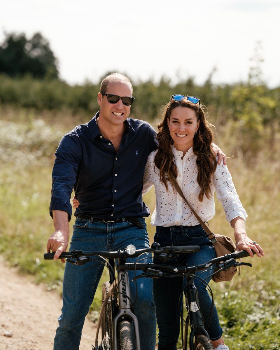 kate middleton and prince william anniversary photo