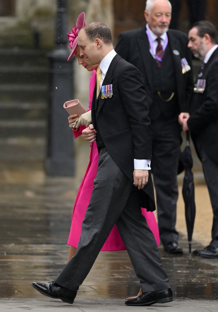 gabriella windsor in bold pink as she arrived at Westminster Abbey