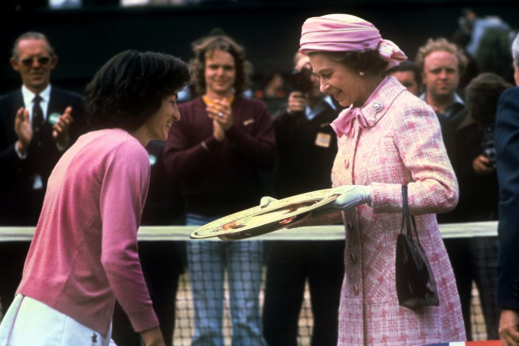 The late Queen presenting Virginia Wade with the trophy in 1977