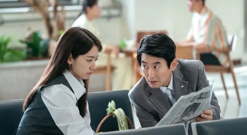 Deux personnages dans une image d'Undercover Miss Hong