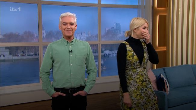 holly willoughby coughing