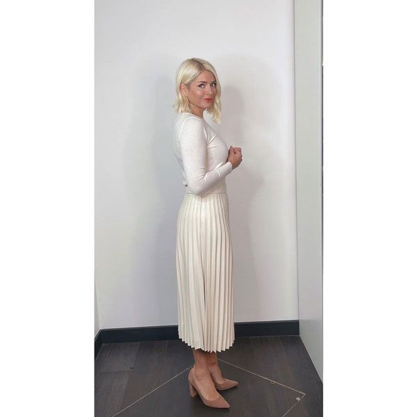 holly willoughby white outfit
