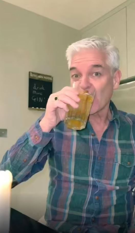 phillip schofield kitchen