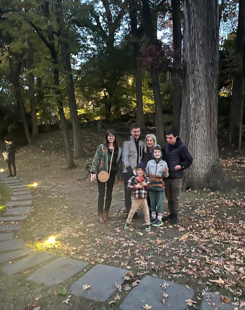Blanche Baker with her sons and her grandkids