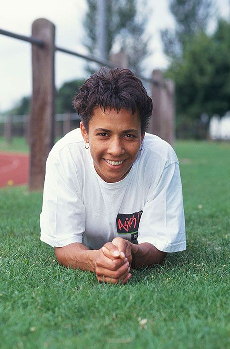 kelly holmes young
