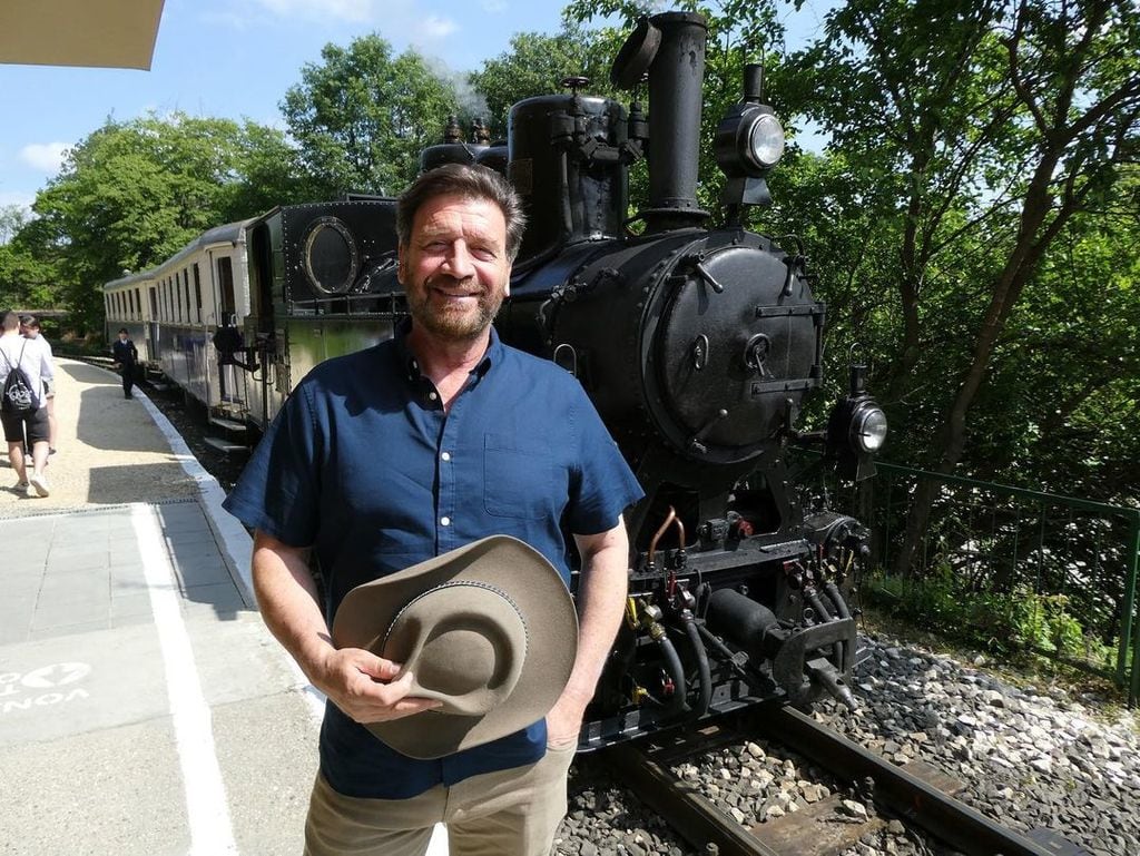 Nick Knowles on Amazing Railway Adventures