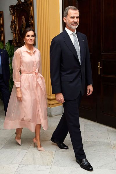 Queen Letizia steps out in Cuba wearing a sheer pink dress | HELLO!