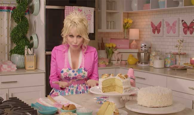 dolly parton home kitchen