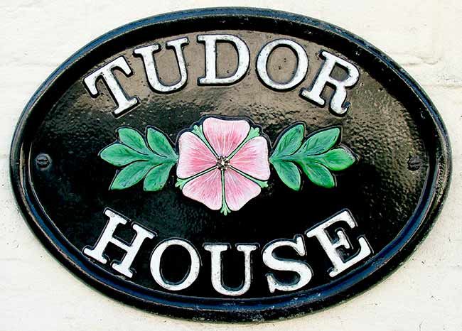 house name sign