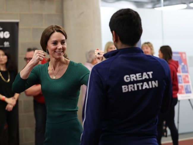 kate green outfit sportsaid