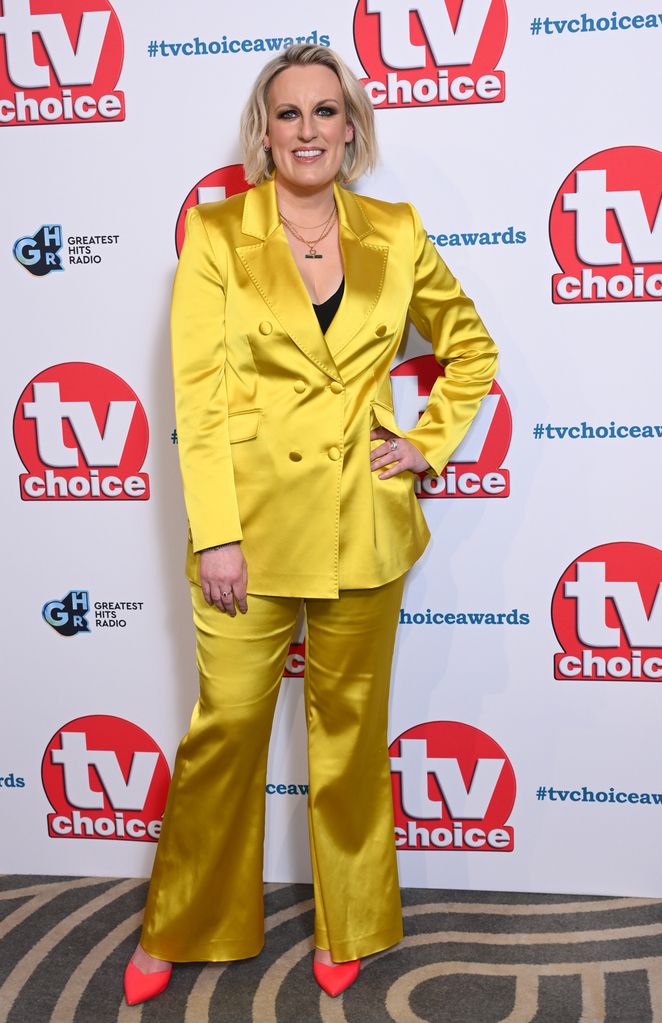 Steph McGovern in a yellow suit