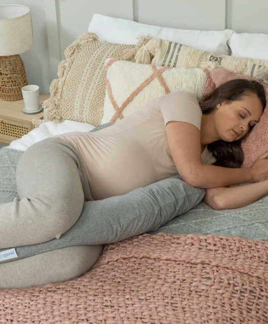 best rated pregnancy pillows dreamgenii recommended by midwives