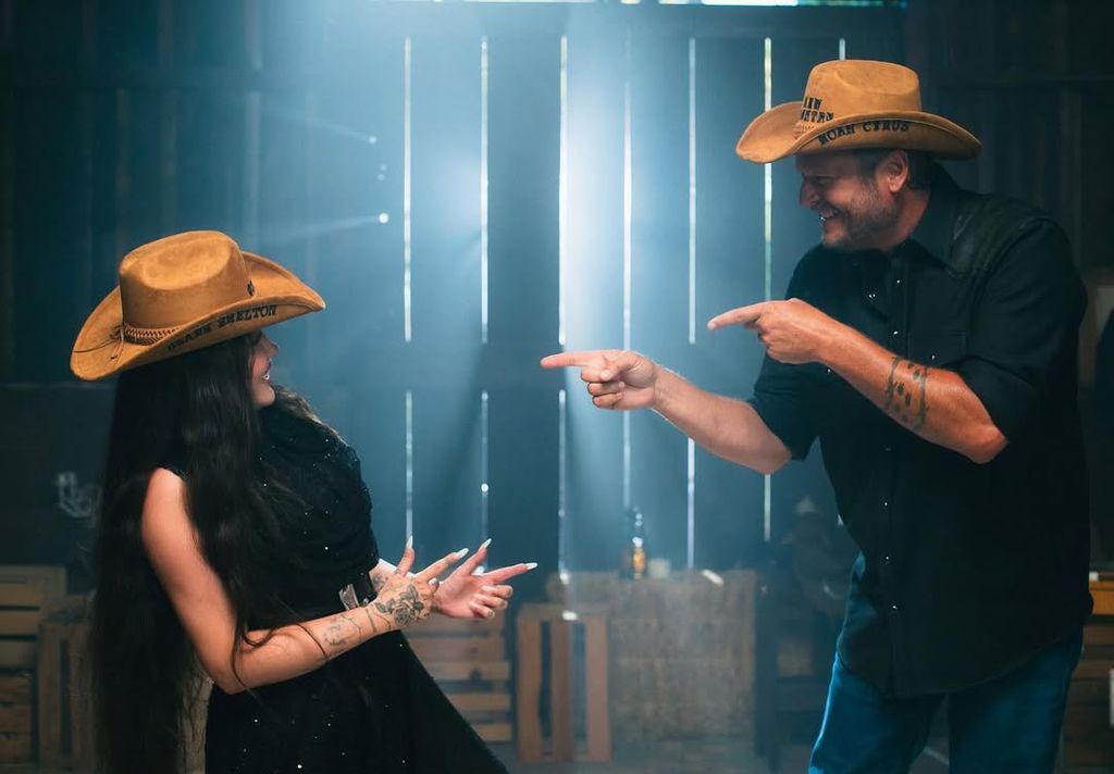 Blake Shelton teams up with this striking star in new music video | HELLO!
