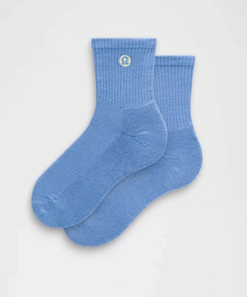 Unisex Daily Essential Quarter Socks
