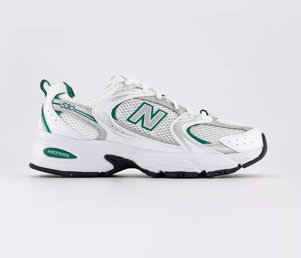 New Balance 530 em branco e verde 