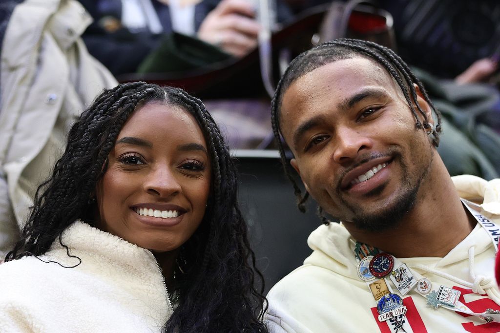 Simone Biles et son mari Jonathan Owens aux Jeux olympiques d'hiver de Milan Cortina 2026