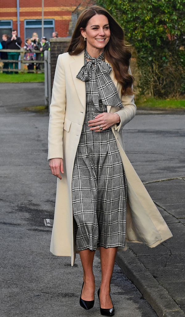 Princess Kate stunned in a houndstooth midi dress