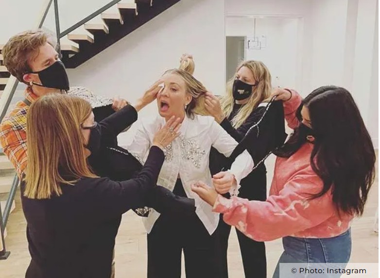 Kaley Cuoco with team doing her hair and makeup