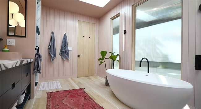 olivia wilde harry styles la home bathroom