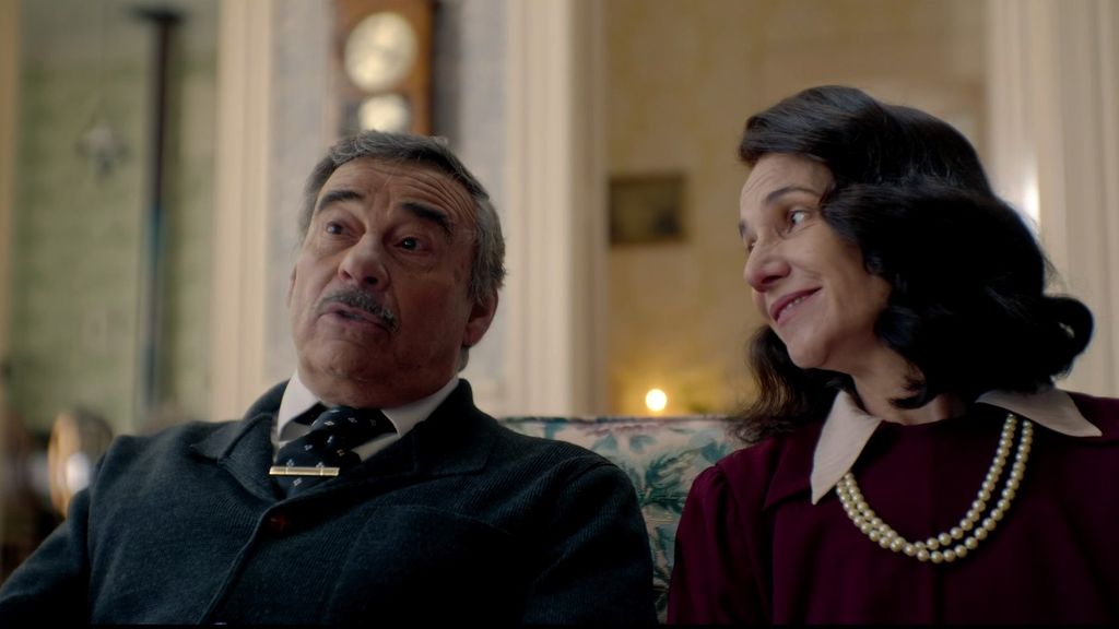 Drame épique d'époque en langue espagnole basé sur un « chef-d'œuvre inoubliable » à ne pas manquer 2 Eduard Fernández et Aline Kuppenheim dans La Maison des Esprits