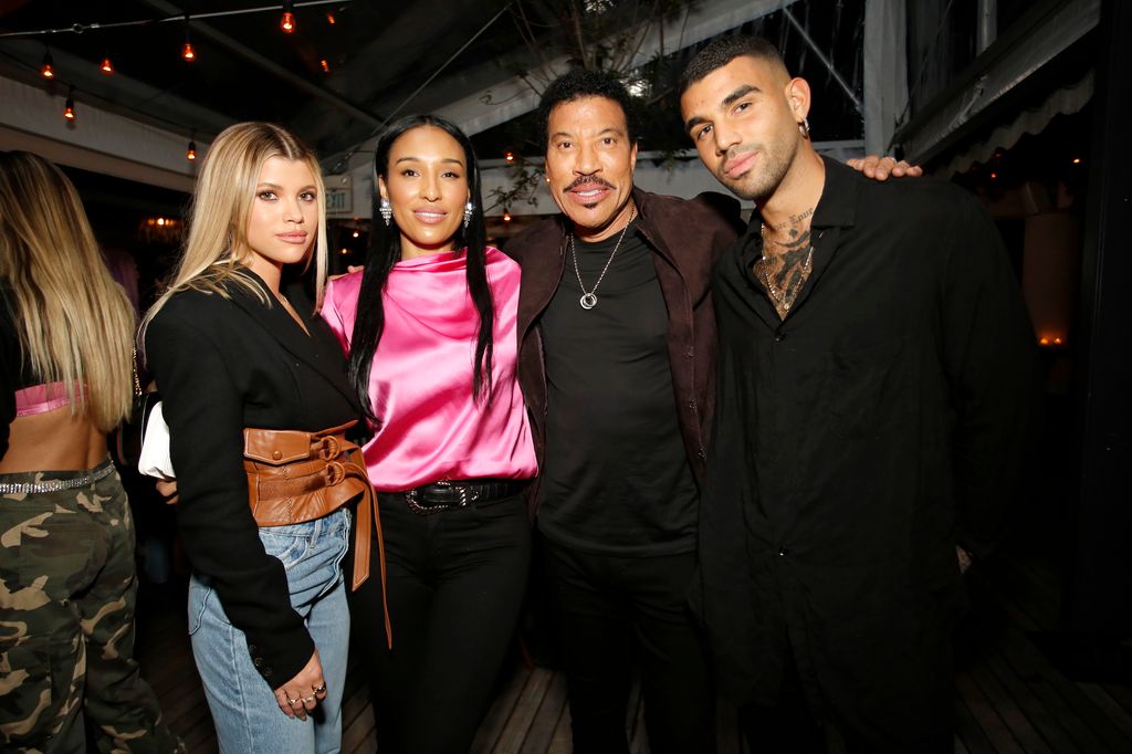 Lionel Richie with his daughter Sofia, son Miles and girlfriend, Lisa