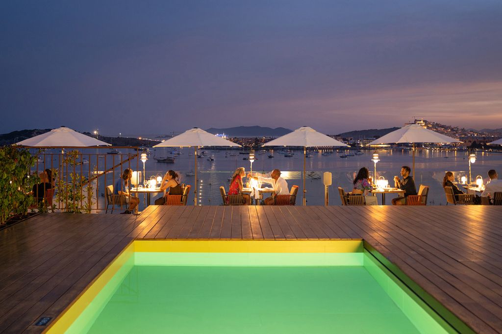 People dining on a rooftop restaurant