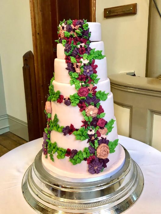 wedding cake decorations