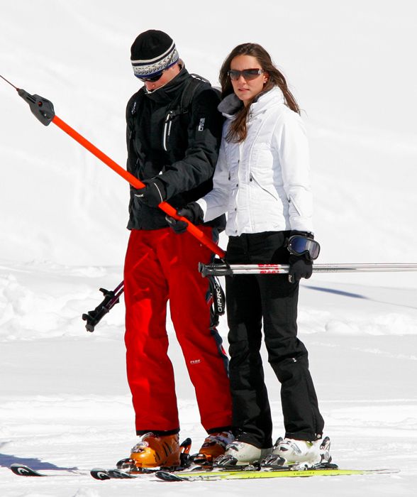 Prince William and Princess Kate skiing