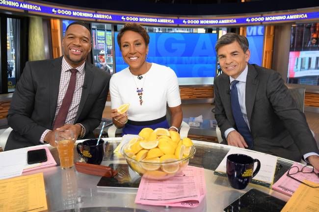 gma hosts michael strahan robin roberts george stephanopoulos