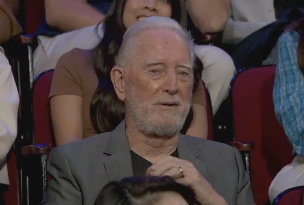 Jimmy Kimmel's dad, James, spotted in the audience wearing gray blazer