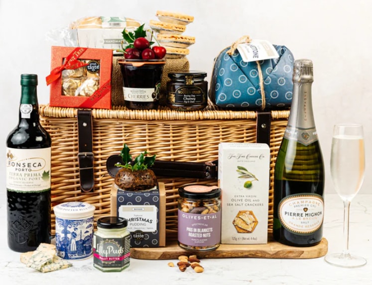 The Luxury Traditional Christmas Hamper