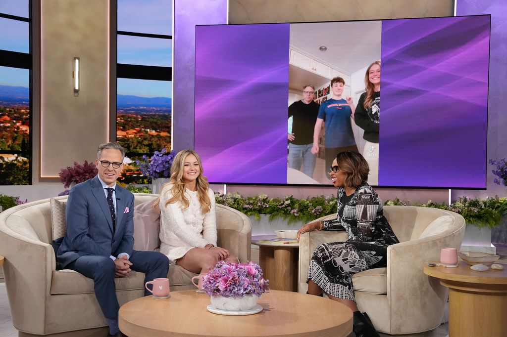 BURBANK, CALIFORNIA - OCTOBER 15: Jake Tapper and Alice Paul Tapper appear with Jennifer Hudson on "The Jennifer Hudson Show" October 16, 2024 in Burbank, California. (Photo by Chris Haston/WBTV via Getty Images). Check your local listings for times