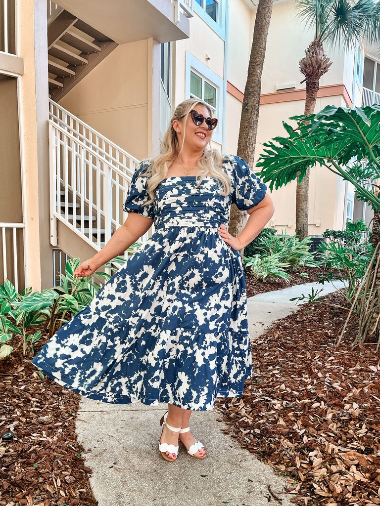 Louise Pentland blue floral dress on holiday