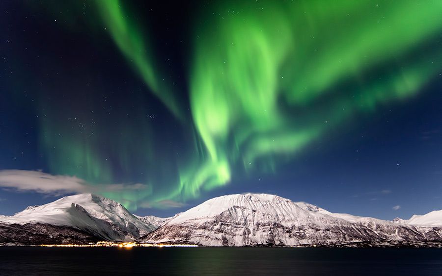 2 Northern Lights Norway