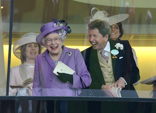 the queen at the races