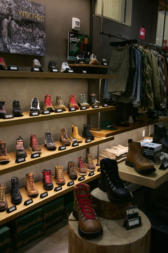 danner boots store