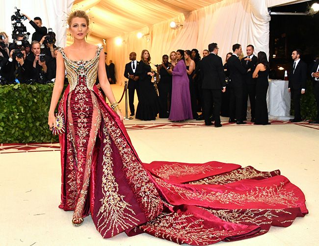 Blake Lively sent a sweet message to her family on her Met Gala outfit ...