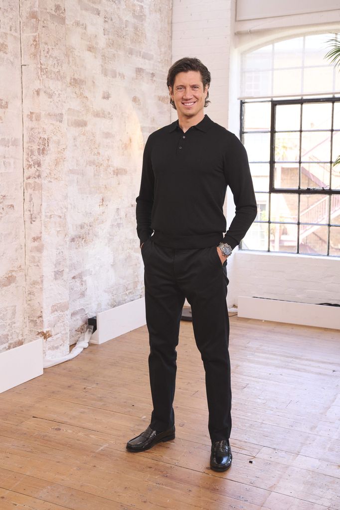 Vernon Kay black top on M&S Dress The Nation