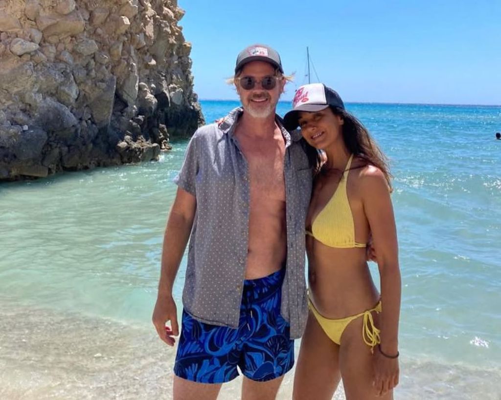 She regularly does Pilates excersises 