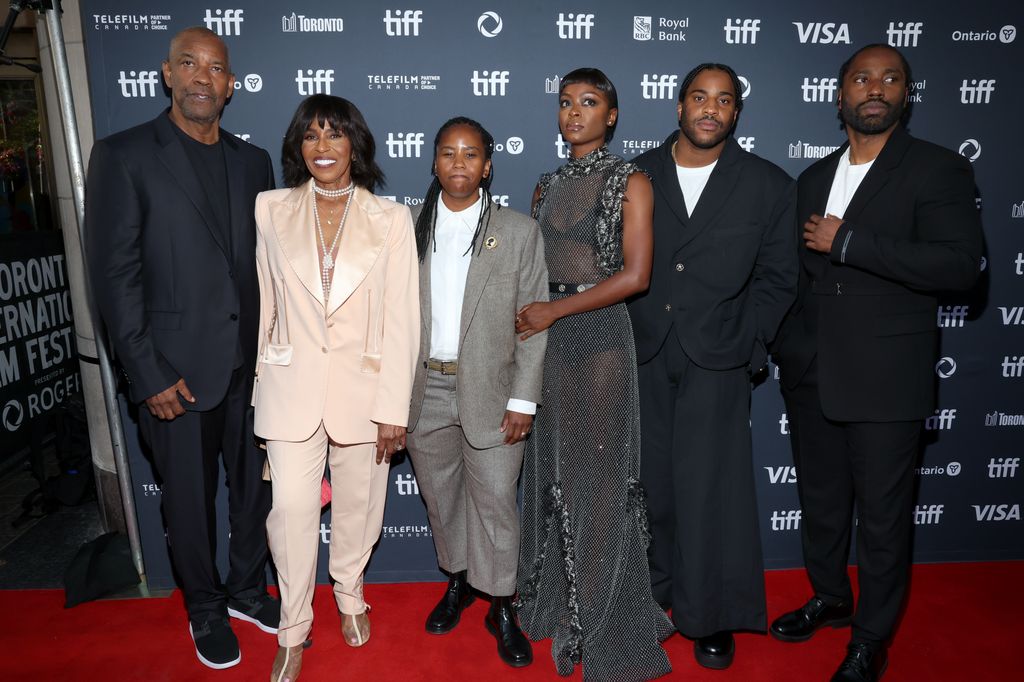 denzel washington and family at the piano lesson premiere toronto international film festival