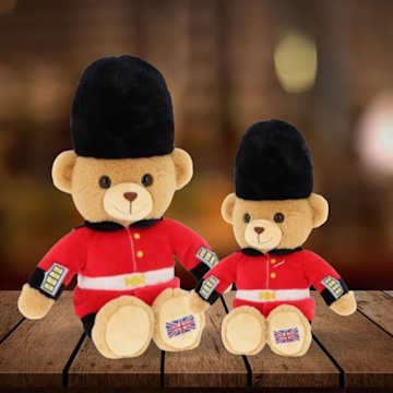 Etsy Beefeater royal teddy bear