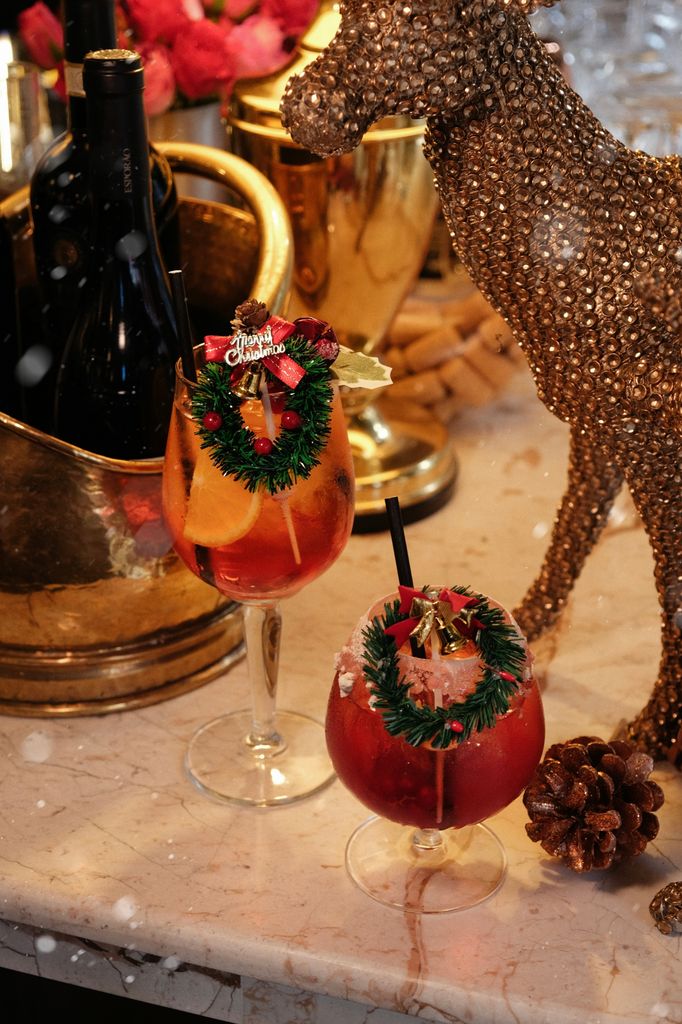 The Christmas Aperitivo Menu features a collection of Italian-inspired winter cocktails paired with indulgent, comforting Mediterranean dishes.