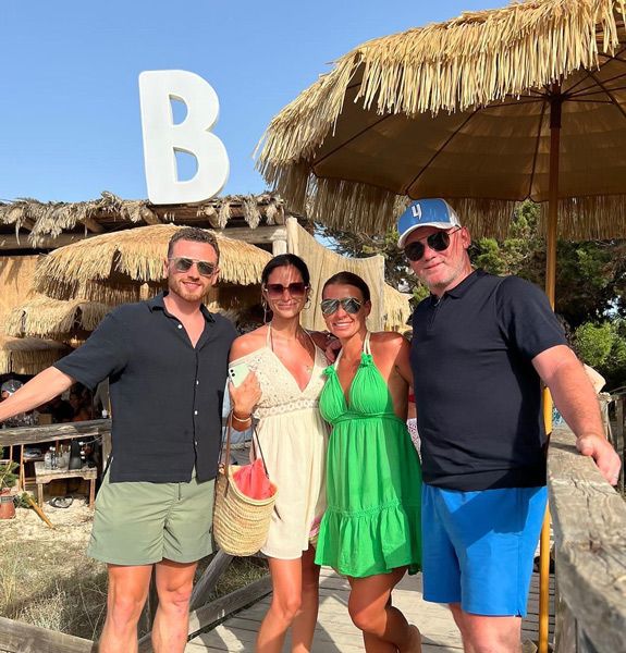 coleen rooney and husband wayne and friends