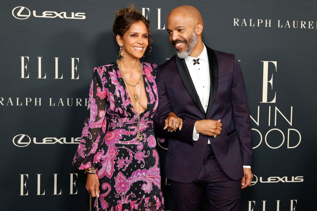 Halle Berry on the red carpet with her boyfriend Van Hunt 
