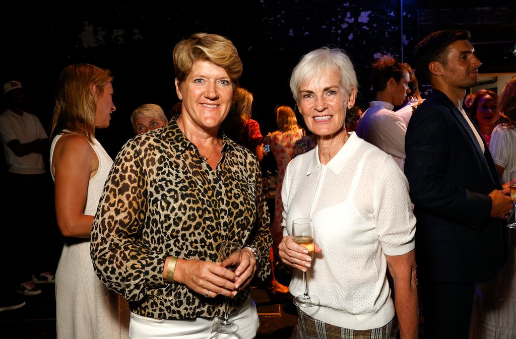 Clare Balding and Judy Murray poses for a pic