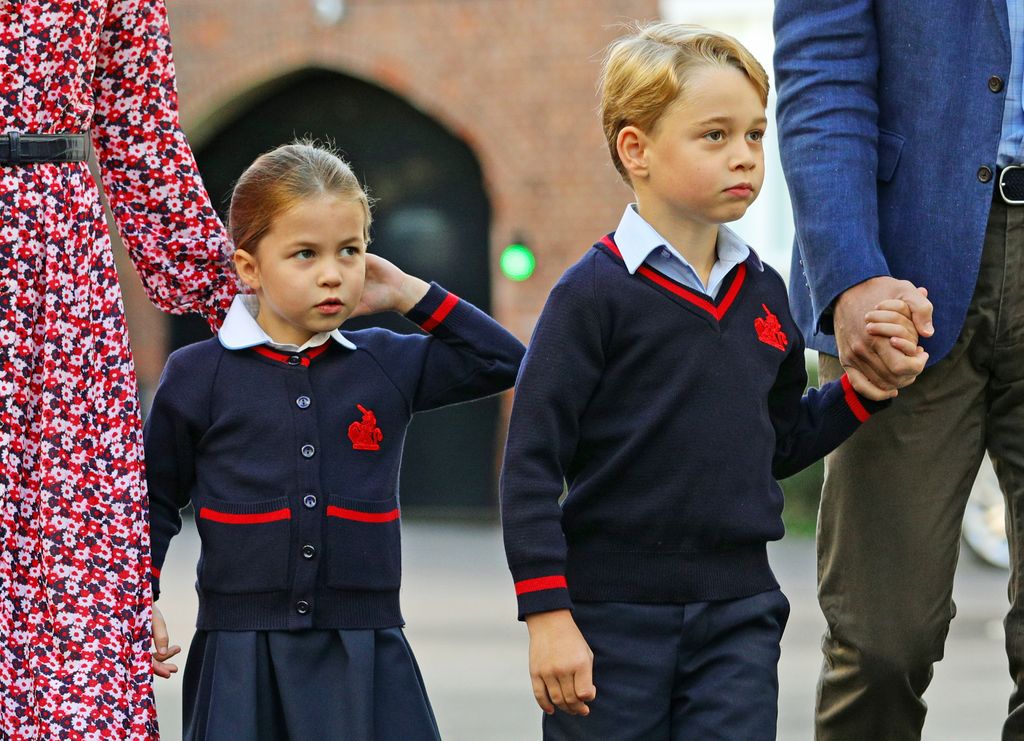 brother and sister at school 