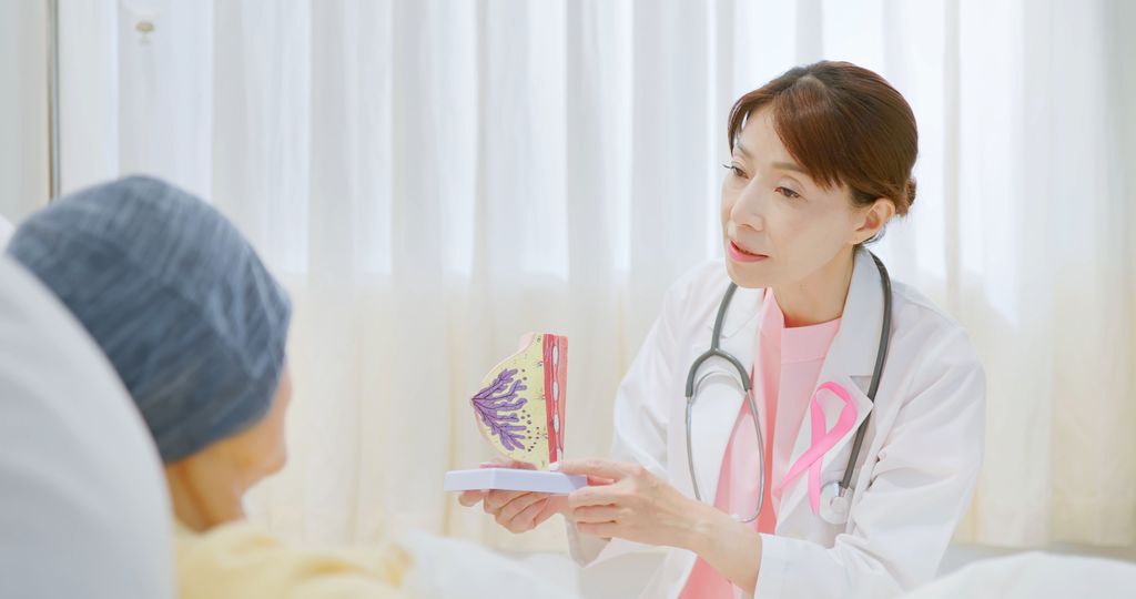 Oncology doctor with patient 